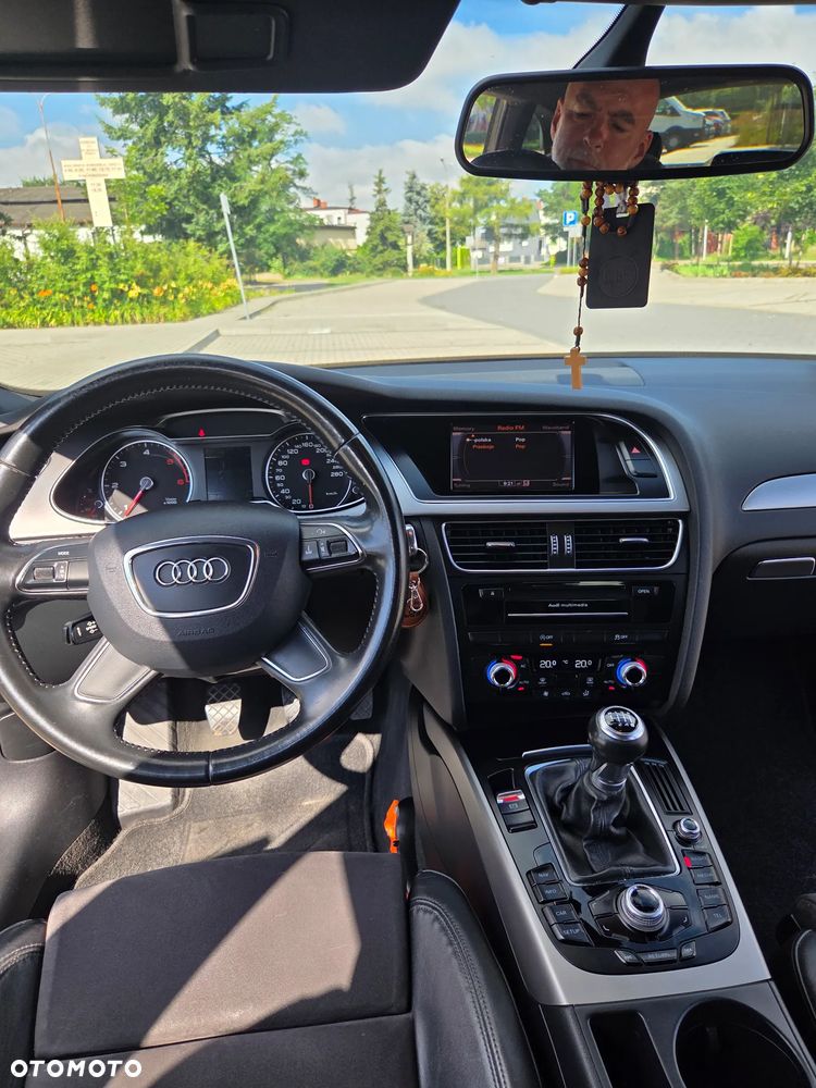Audi A4 Avant - 10