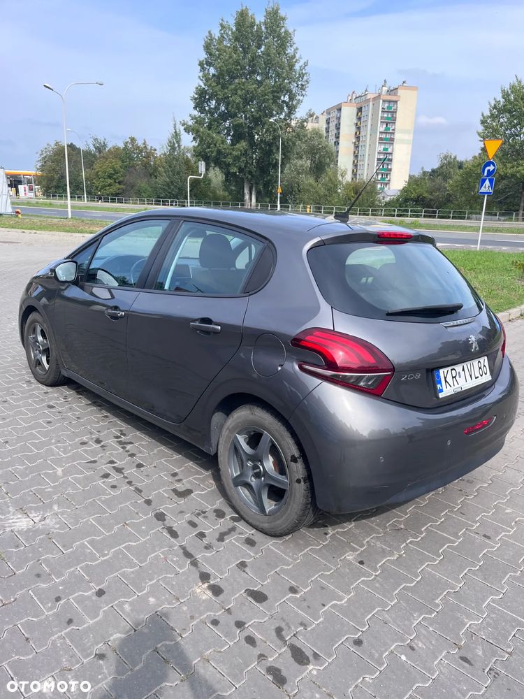 Peugeot 208 PureTech 82 Active - 4