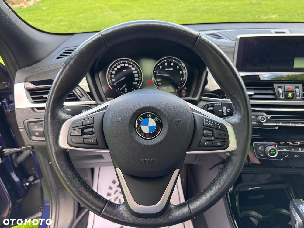 BMW X2 ver-sdrive20i-advantage - 32