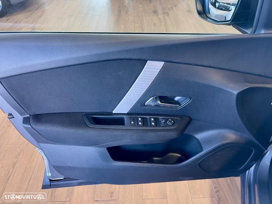 Citroën C4 1.2 Hybrid Plus e-DSC6 - 27