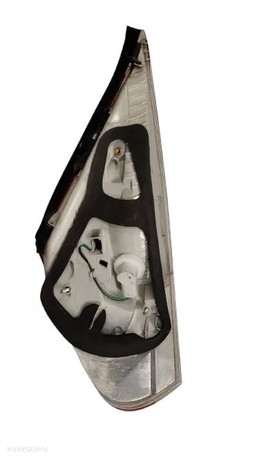 Lampa tylna prawa LED BMW Serii 6 E63 / E64 – używana - 3