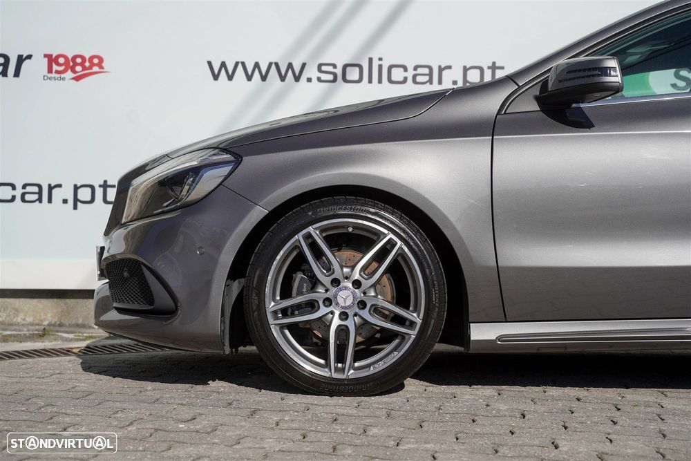 Mercedes-Benz A 180 d AMG Line - 12