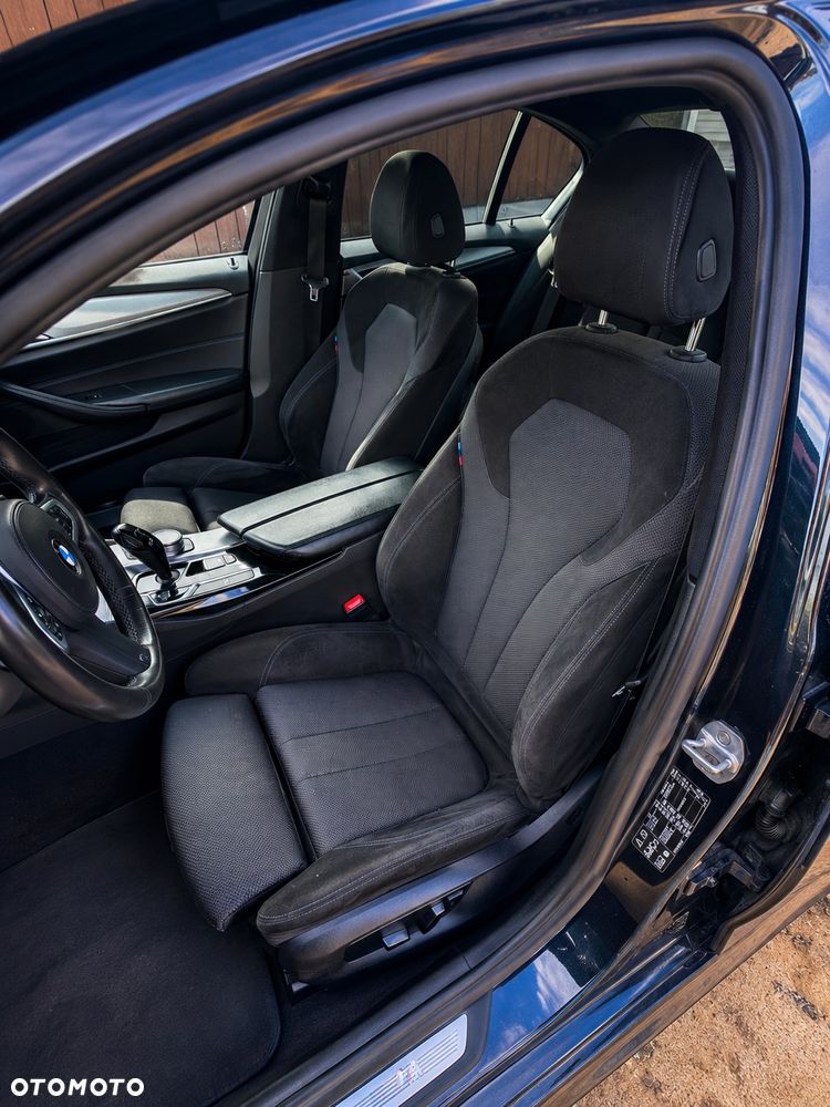 BMW Seria 5 520d xDrive - 8