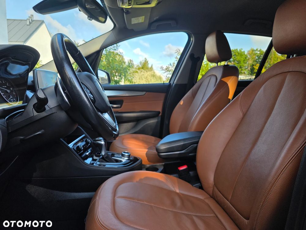 BMW Seria 2 220i GT Luxury Line sport - 27