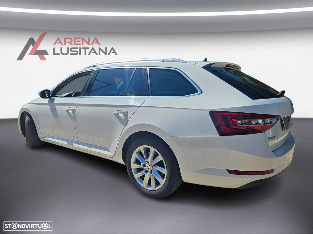 Skoda Superb Break 1.6 TDI Style - 20
