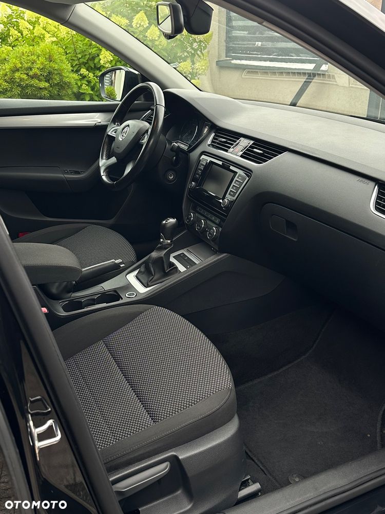 Skoda Octavia 1.6 TDI Solution - 13