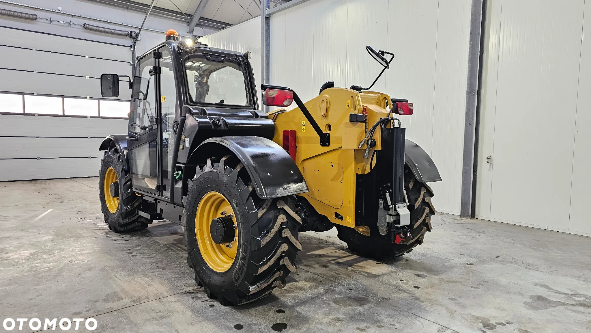 Caterpillar TH 337 C - 6