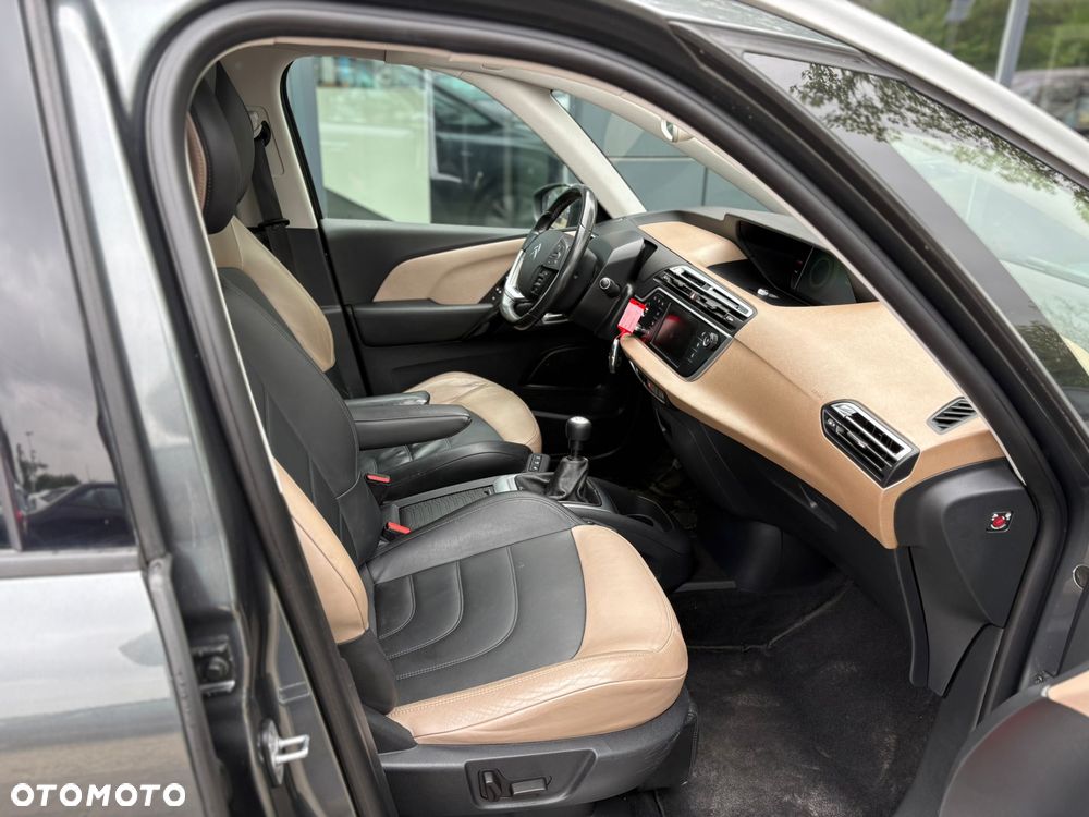 Citroën C4 Grand Picasso 1.6 HDi Attraction - 11