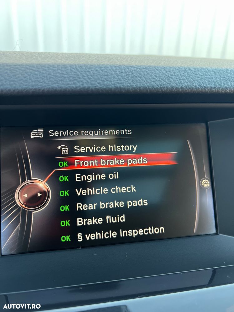 BMW Seria 5 520d Aut. Luxury Line - 27
