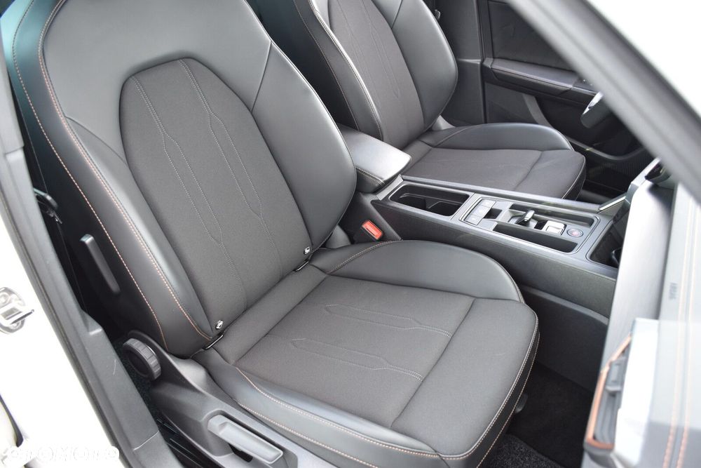 Cupra Formentor 1.4 e-Hybrid DSG - 35