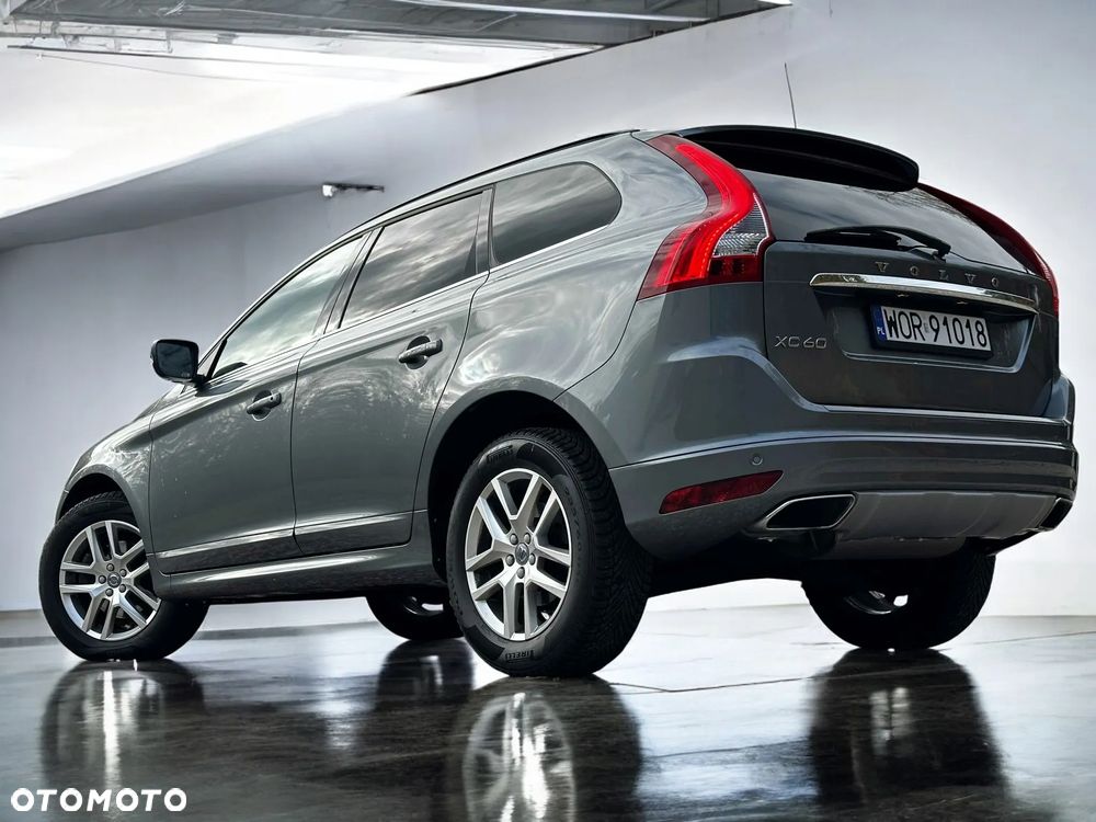 Volvo XC 60 D4 Momentum - 13