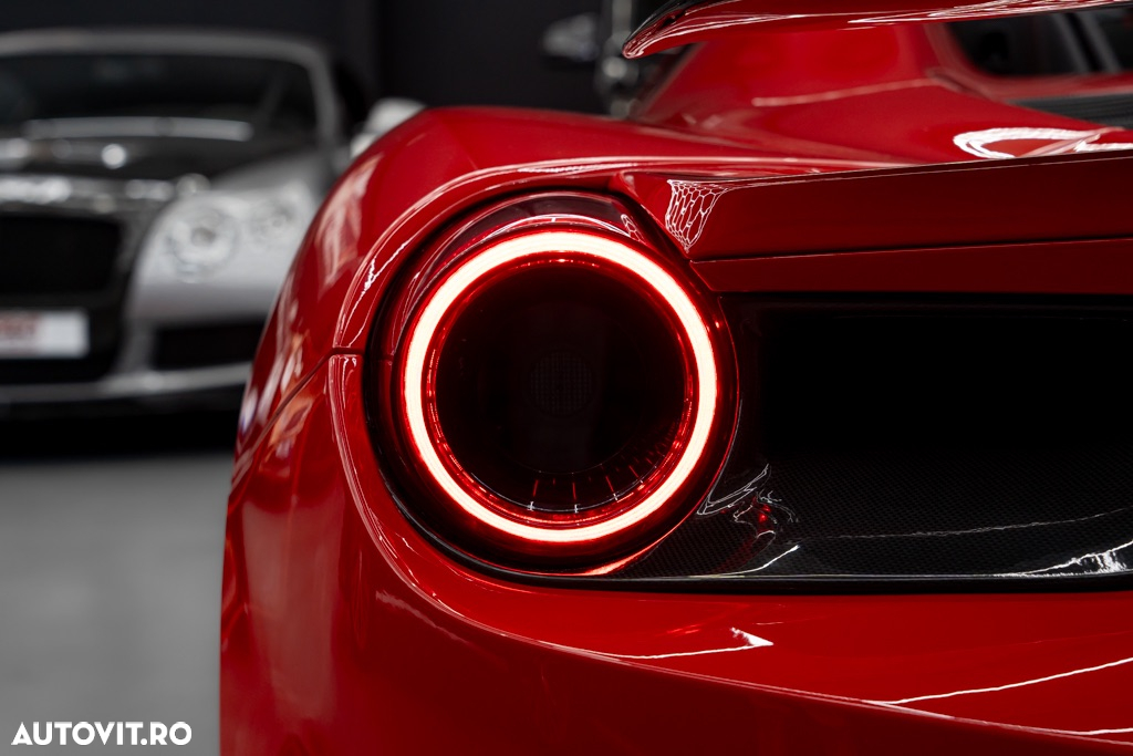 Ferrari 488 Spider - 6
