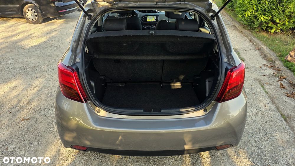 Toyota Yaris 1.33 Premium - 22