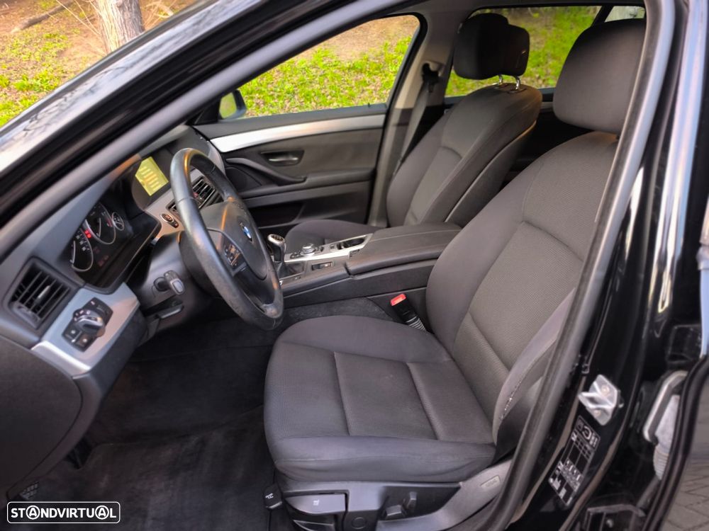 BMW 520 d Luxury Line - 9