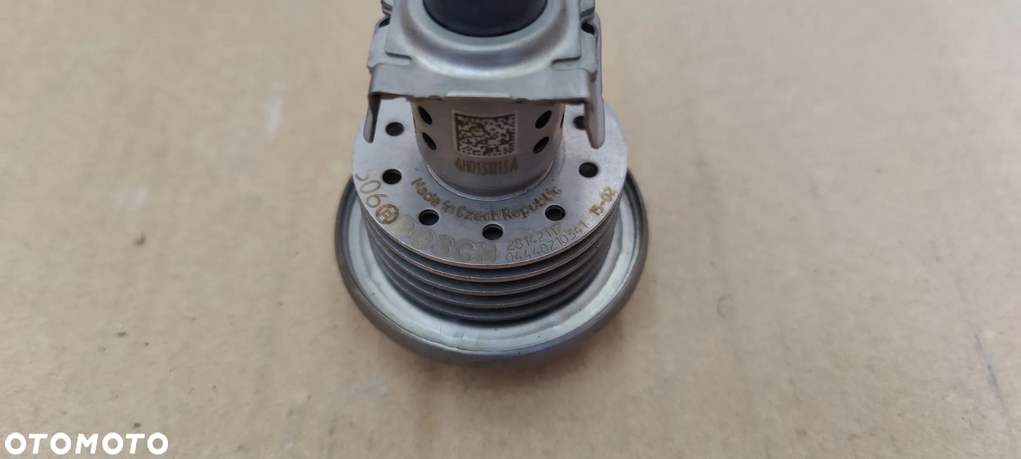 WTRYSKIWACZ ADBLUE AUDI 4H0131113A - 4