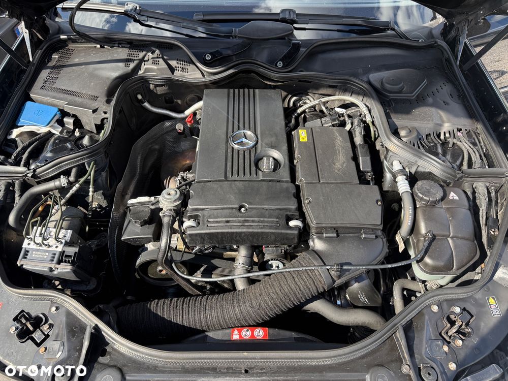 Mercedes-Benz Klasa E - 32