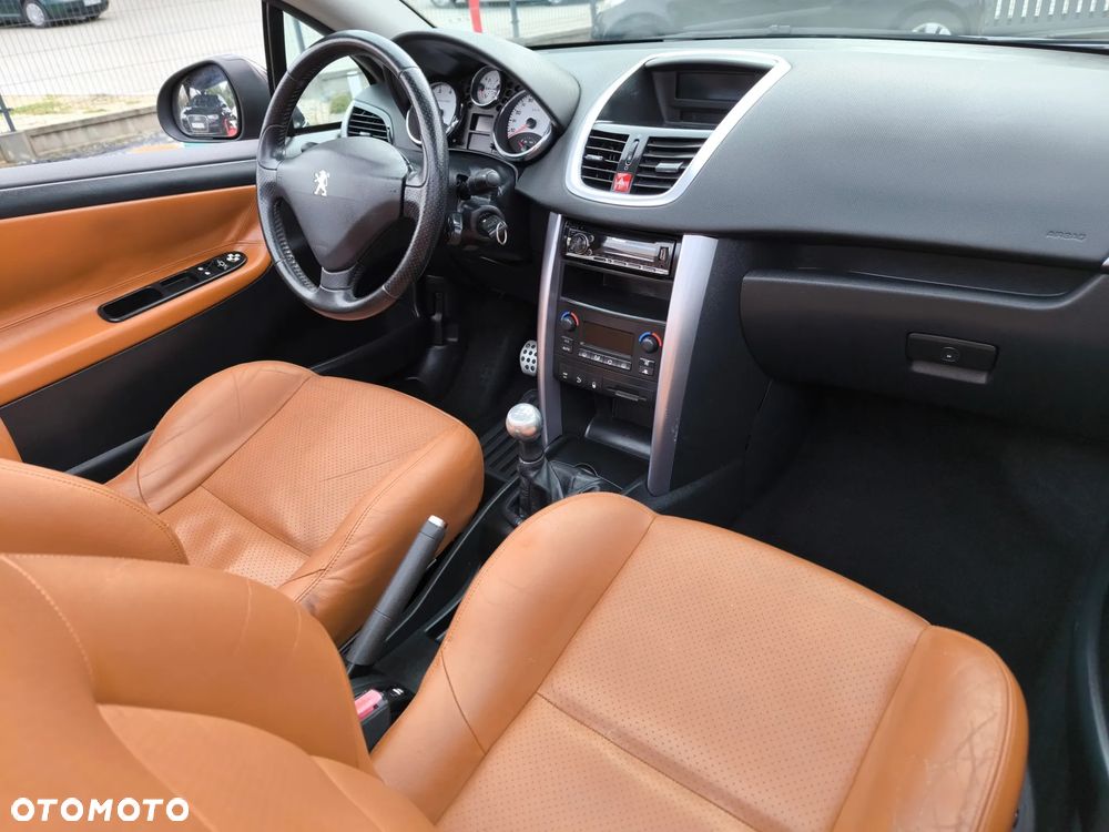 Peugeot 207 CC 120 VTi Roland Garros - 21
