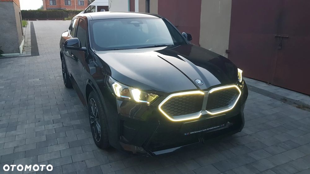 BMW iX2 - 39