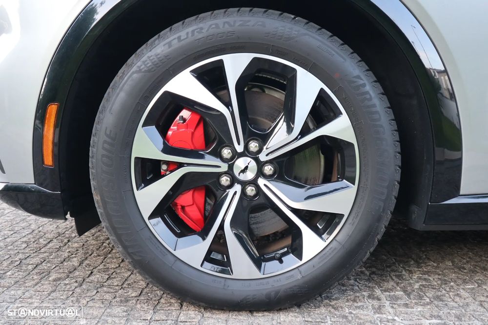 Ford Mustang Mach-E 75.7 kWh Premium AWD - 11