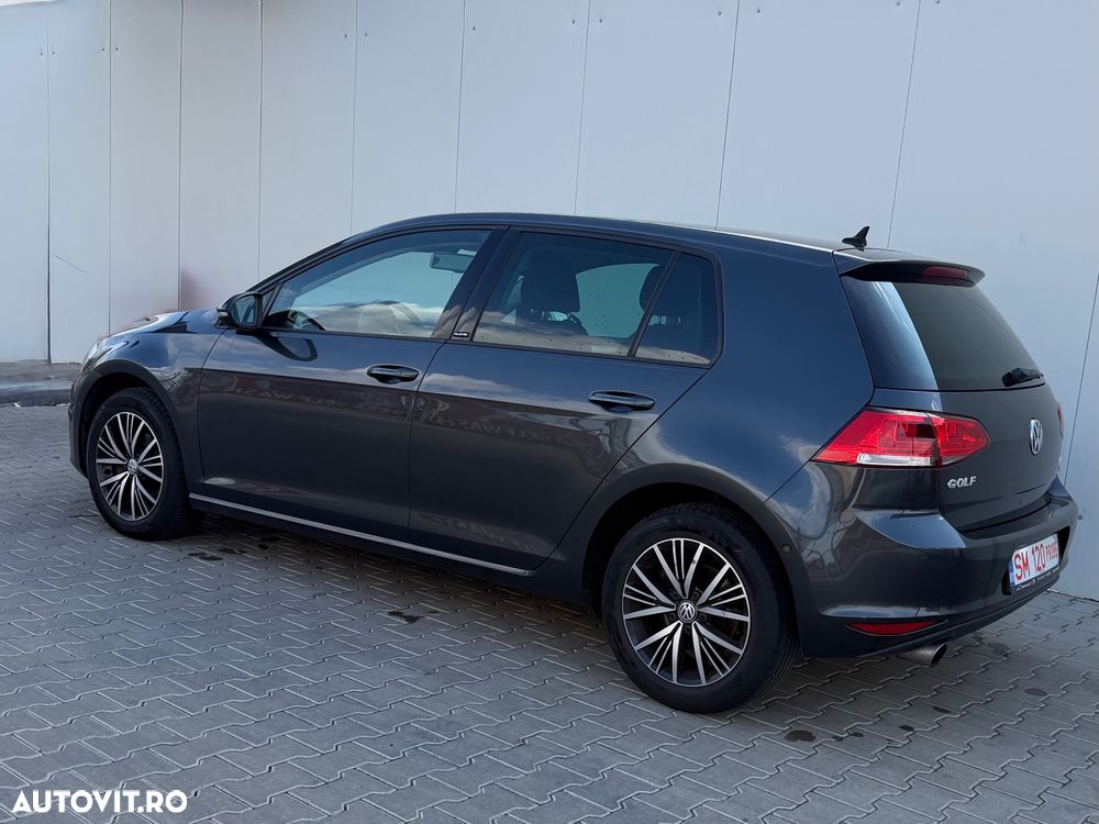 Volkswagen Golf 1.2 TSI BlueMotion Technology Allstar - 4