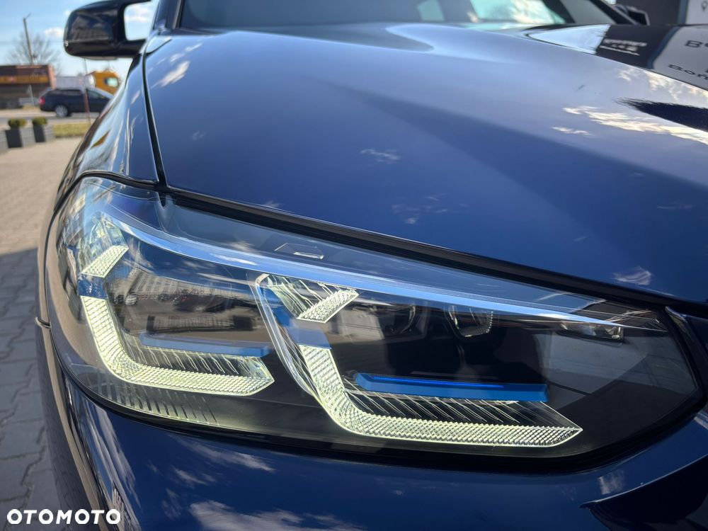 BMW X4 - 29