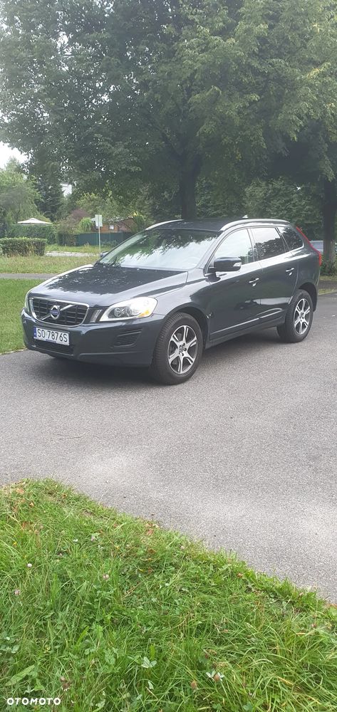 Volvo XC 60 D3 Momentum - 8
