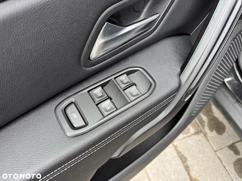 Dacia Duster 1.3 TCe FAP Prestige - 10