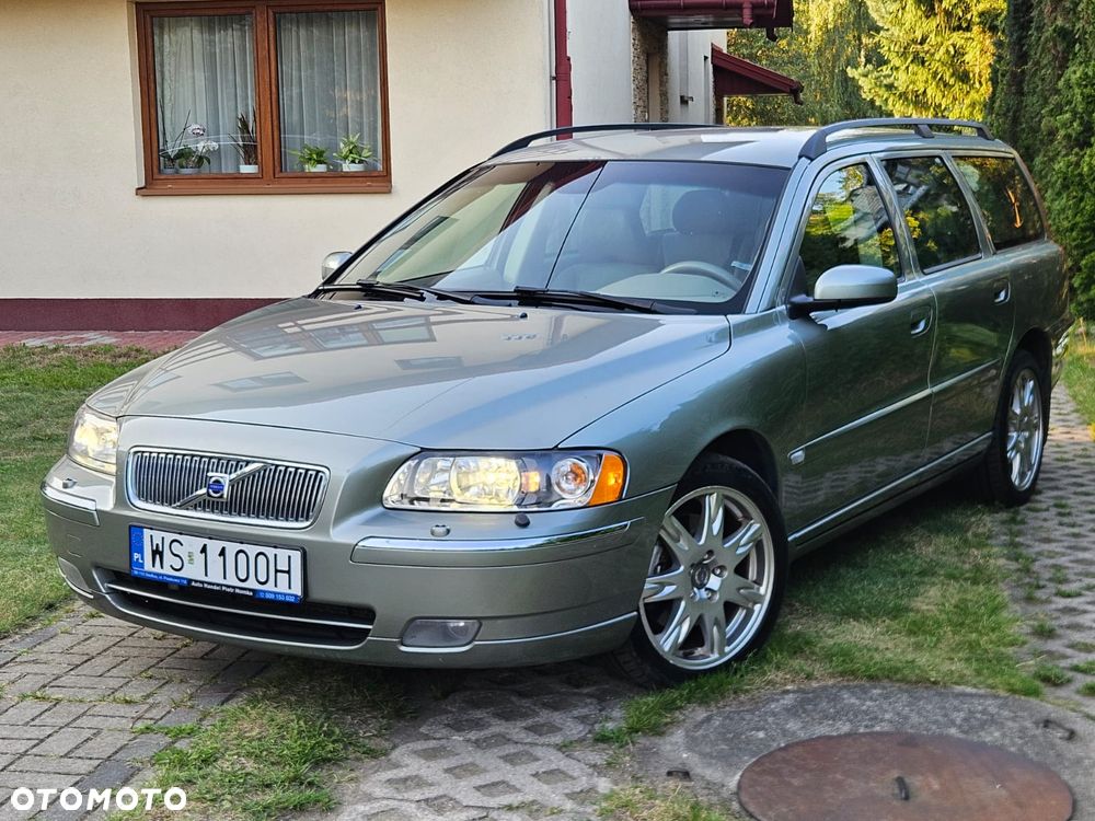 Volvo V70 2.5T AWD Summum - 1
