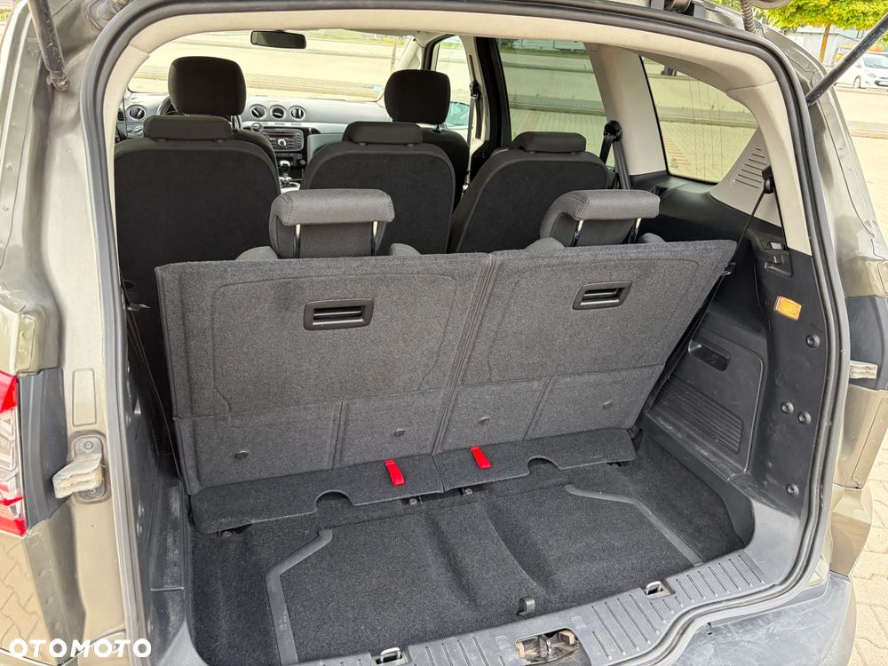 Ford S-Max 1.6 T Titanium - 26
