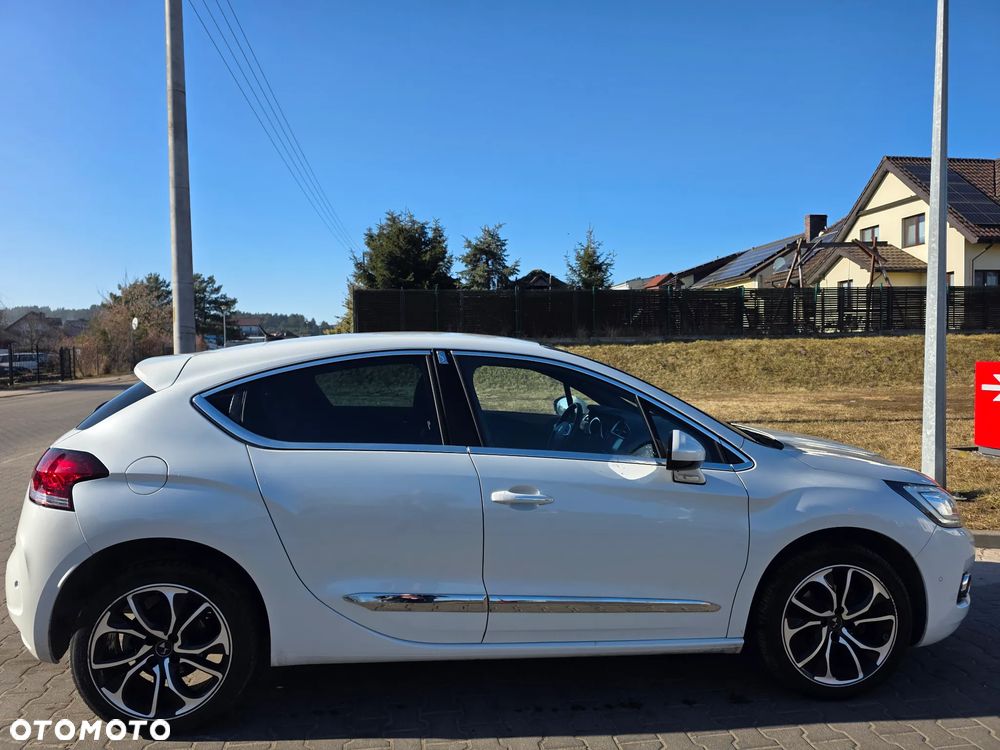 DS Automobiles DS 4 Crossback - 5