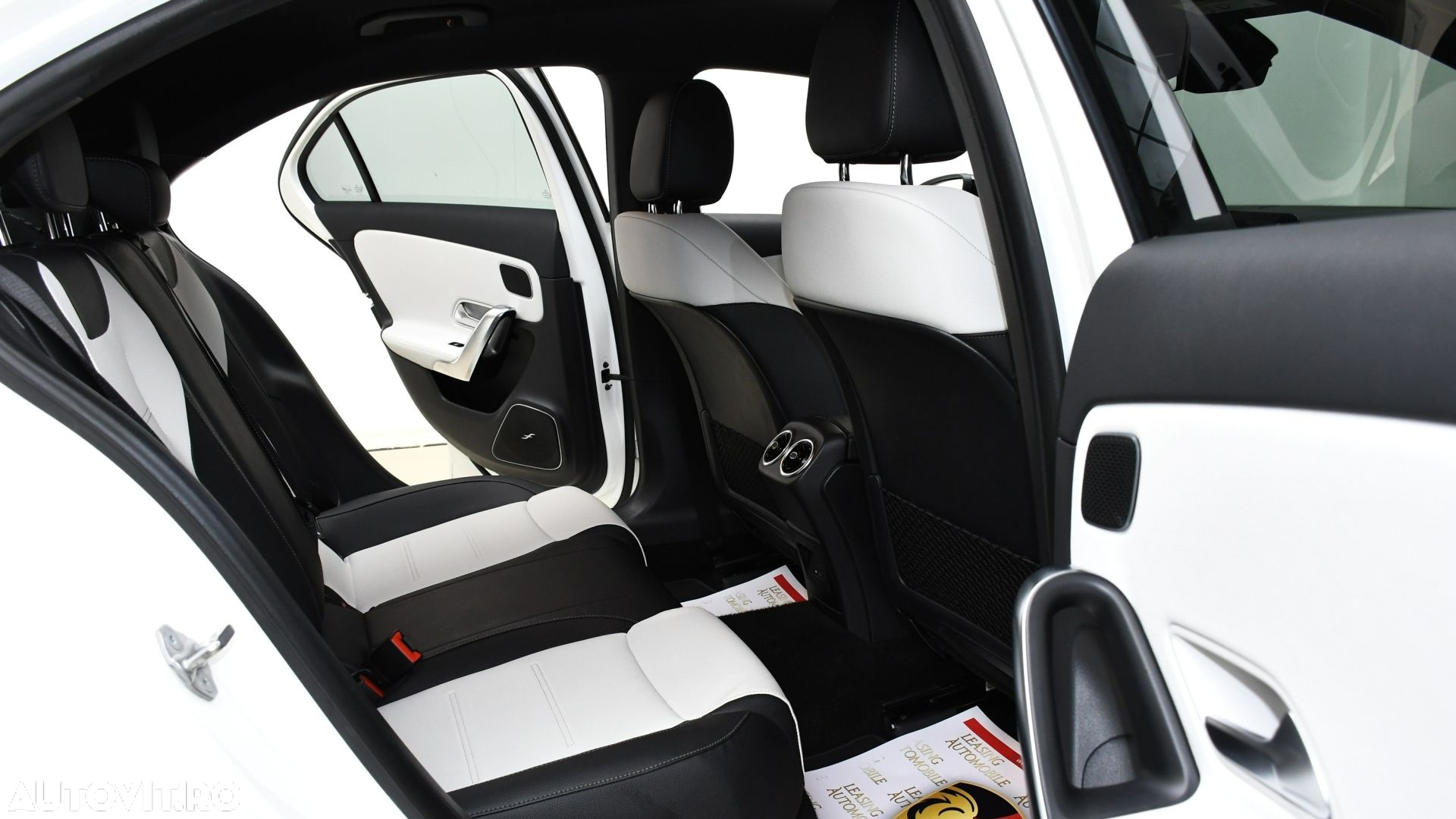 Mercedes-Benz A 250 e 8G-DCT AMG Line - 10