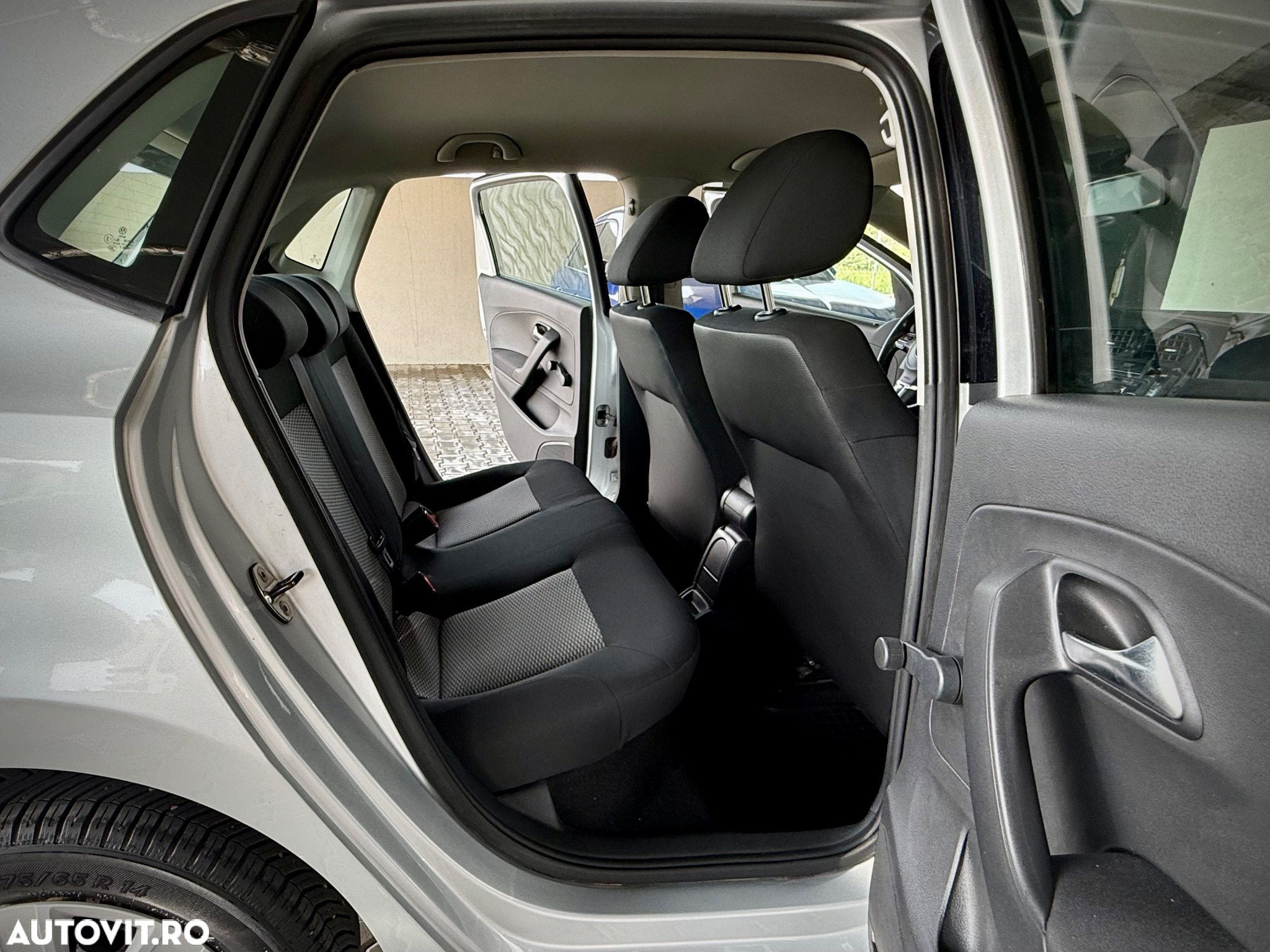 Volkswagen Polo - 10