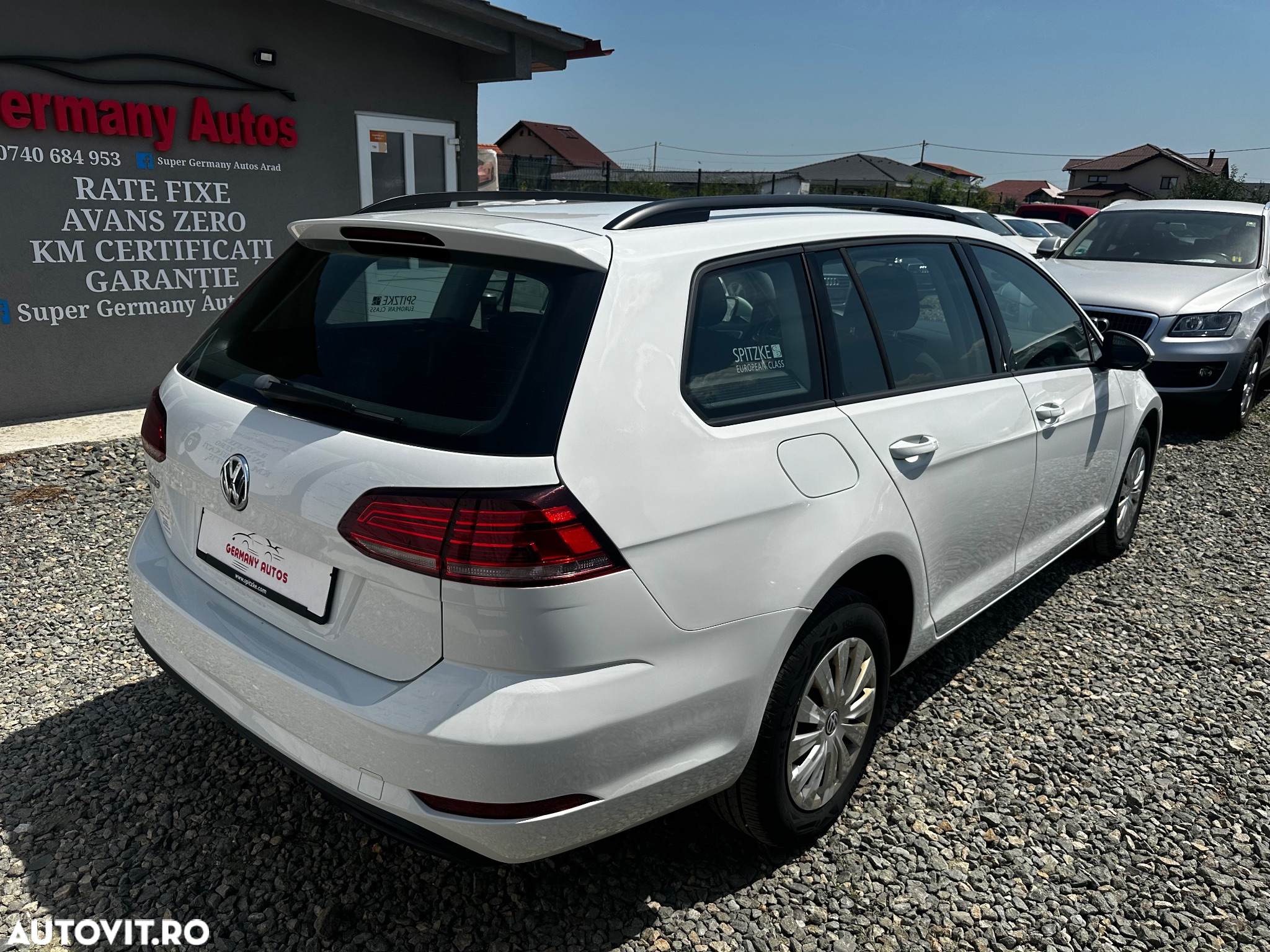 Volkswagen Golf - 3