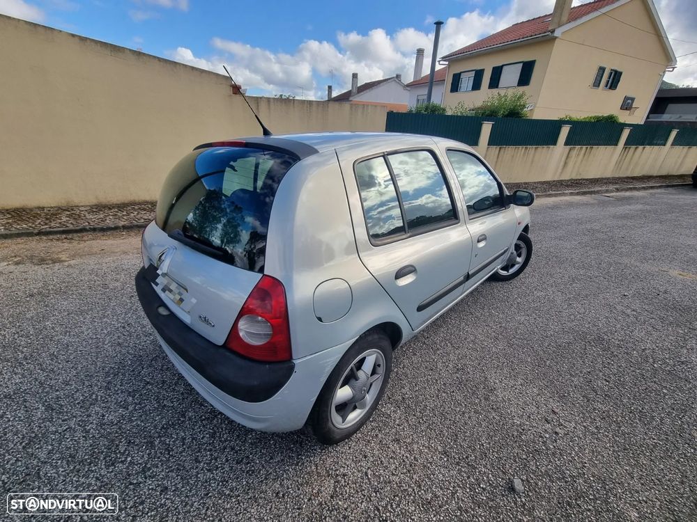 Renault Clio 1.2 16V Extreme - 3