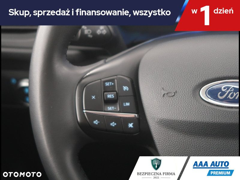 Ford Kuga - 18