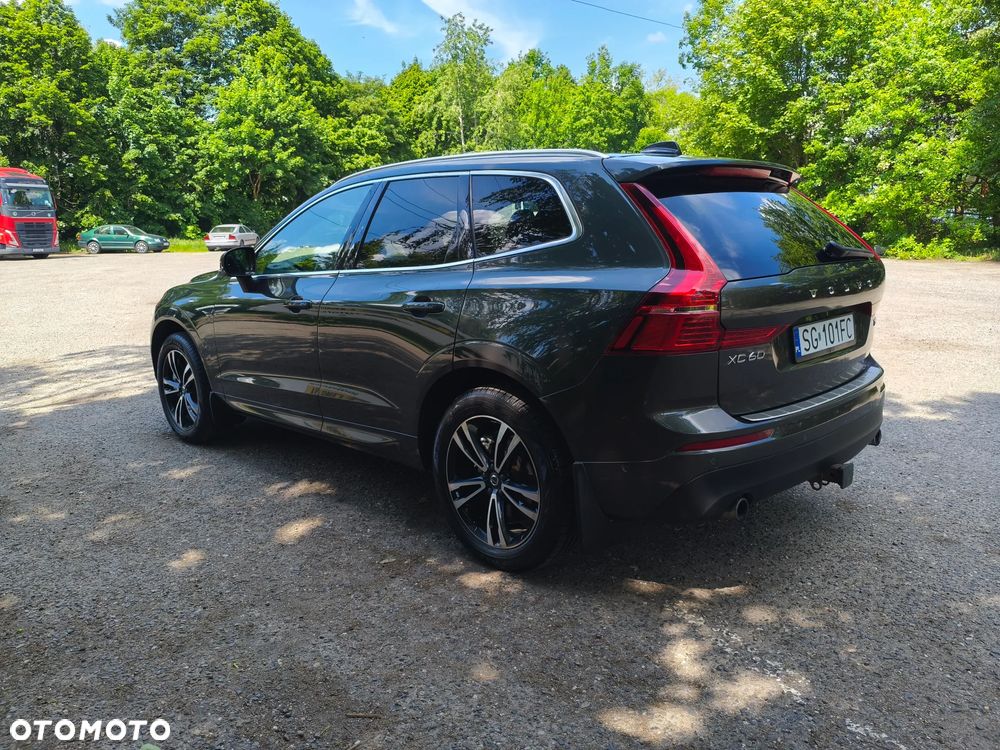 Volvo XC 60 T6 AWD Momentum - 3