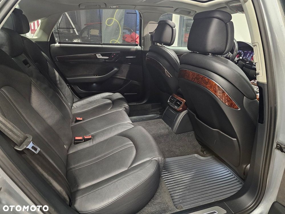 Audi A8 - 16