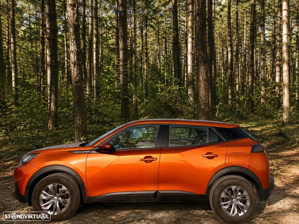 Peugeot 2008 1.2 PureTech Allure - 3