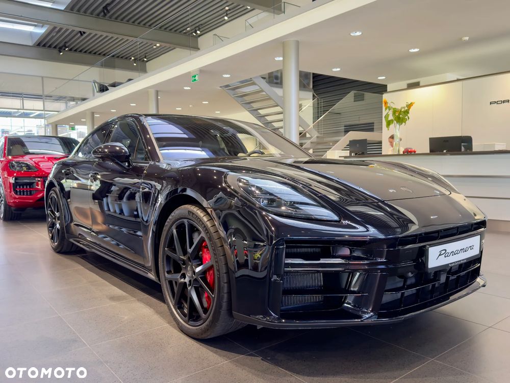 Porsche Panamera Turbo E-Hybrid PHEV - 3