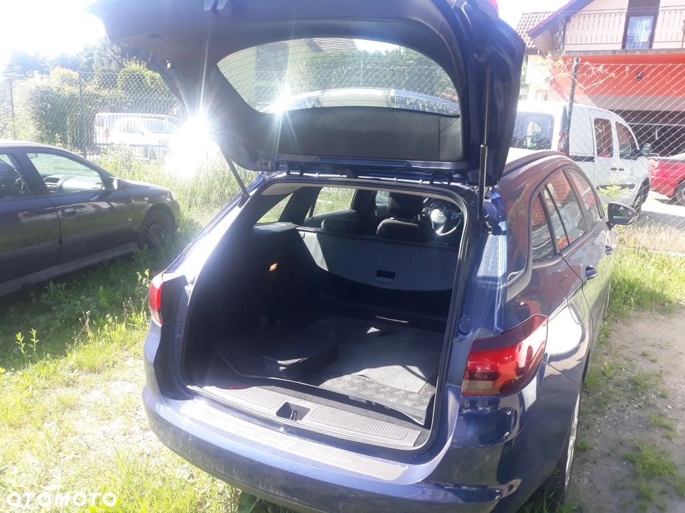 Opel Astra 1.2 Turbo Start/Stop Business Elegance - 4