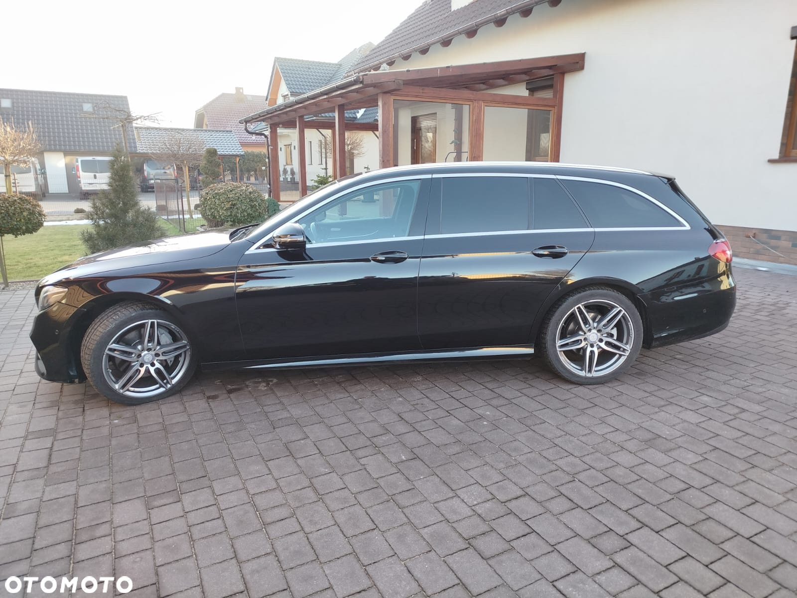 Mercedes-Benz Klasa E 220 d Business Edition 9G-TRONIC - 8