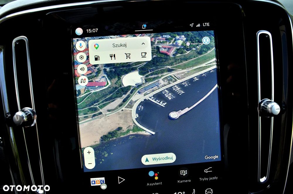 Volvo XC 40 B3 B DKG Core - 31