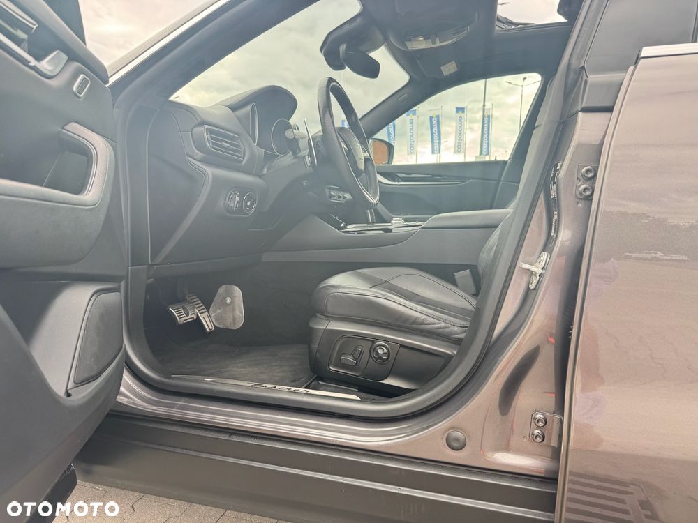 Maserati Levante Q4 GranSport - 21
