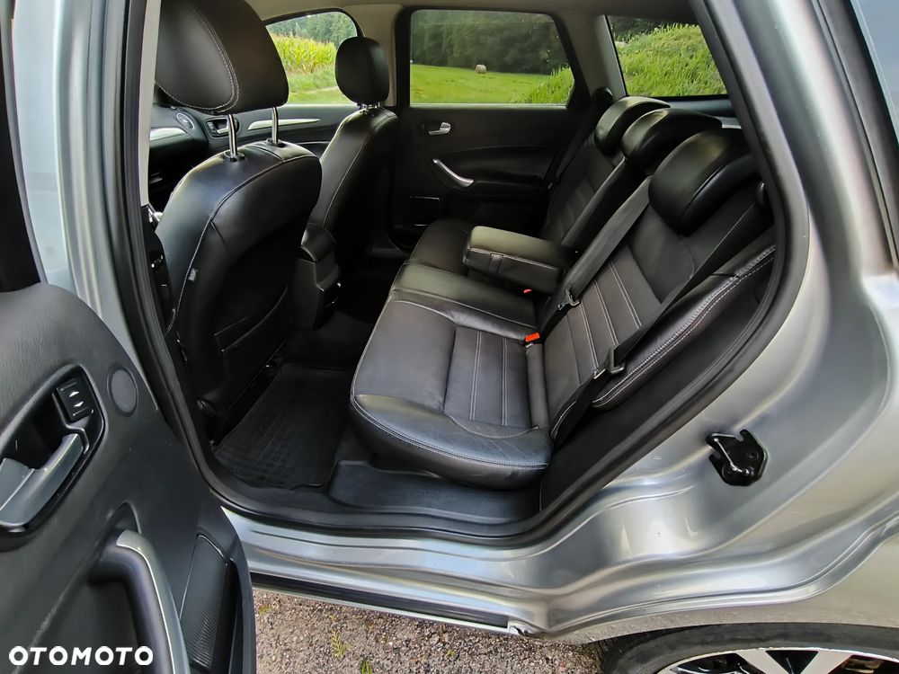 Ford Mondeo 2.0 TDCi Titanium X - 13
