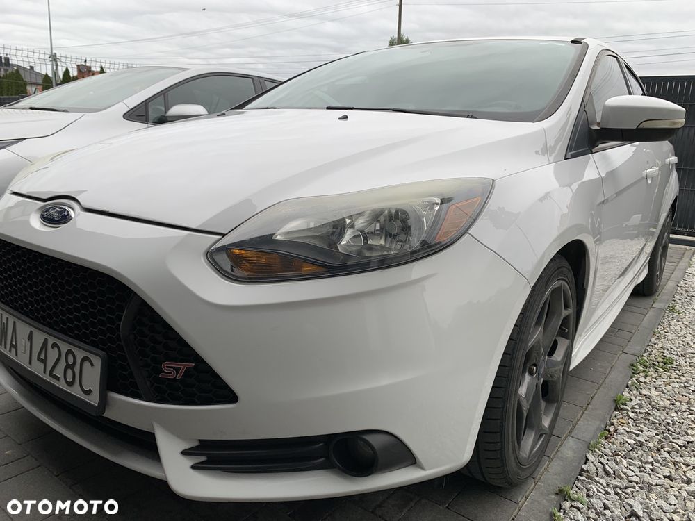 Ford Focus 2.0 EcoBoost ST - 3