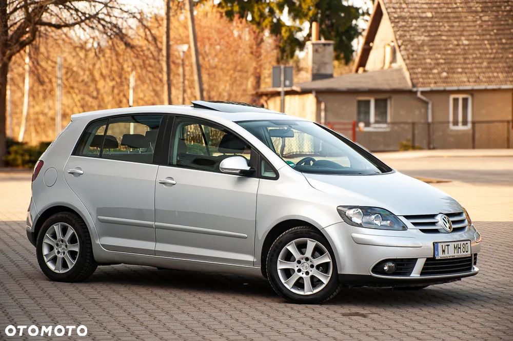 Volkswagen Golf Plus 1.6 Comfortline - 14