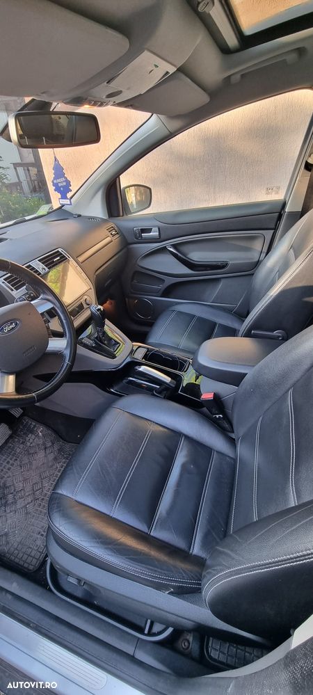 Ford Kuga 2.0 TDCi 4WD Powershift Titanium - 7
