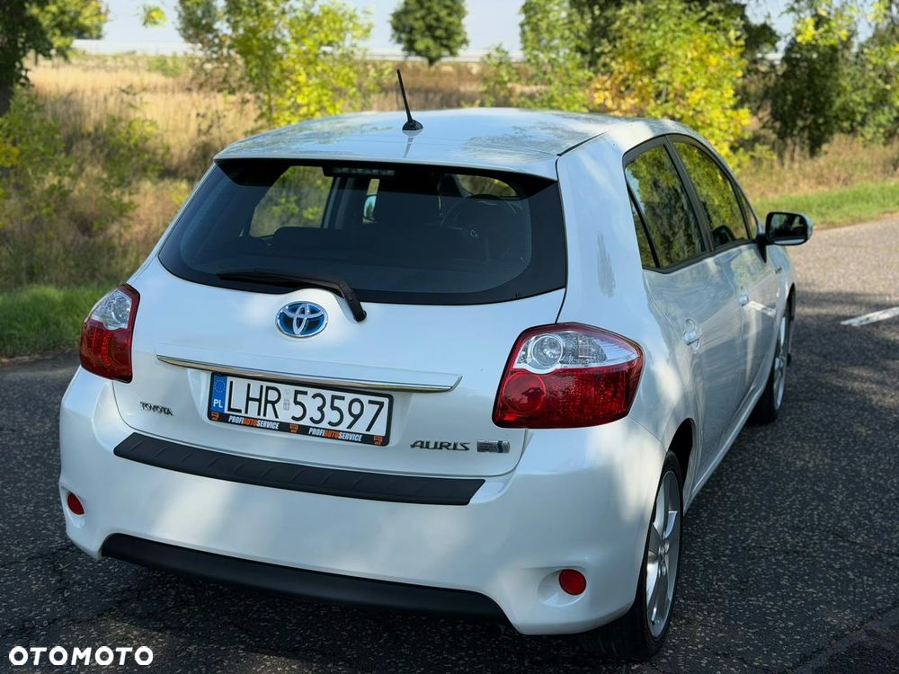 Toyota Auris - 5
