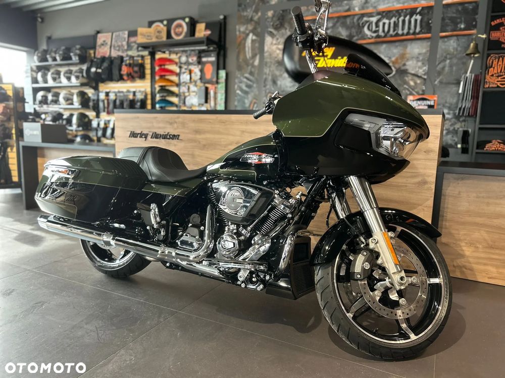 Harley-Davidson Touring Road Glide - 1