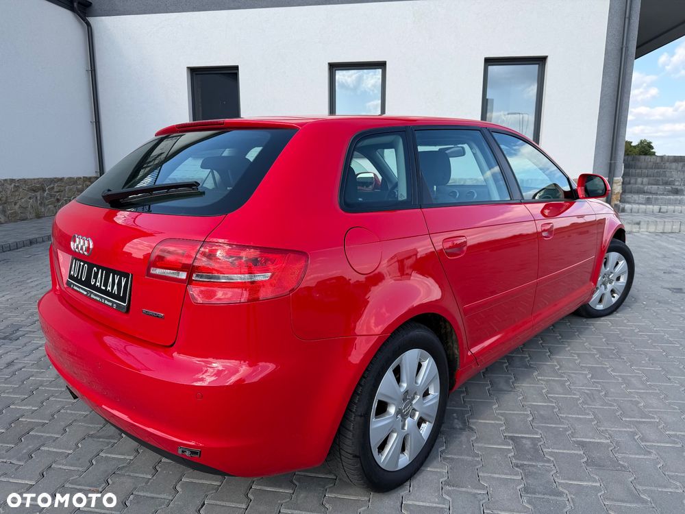 Audi A3 Sportback - 16